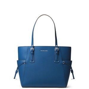 Michael Kors Blue Voyager Bag